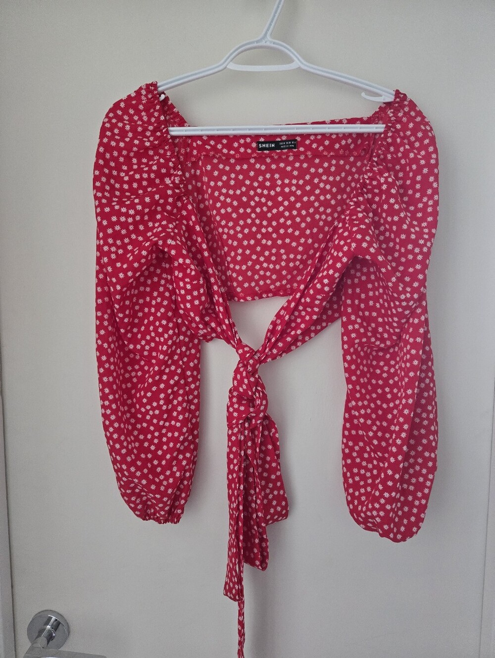 Ladies Shein Daisy Tie-Front Puff Sleeve Crop Top - M